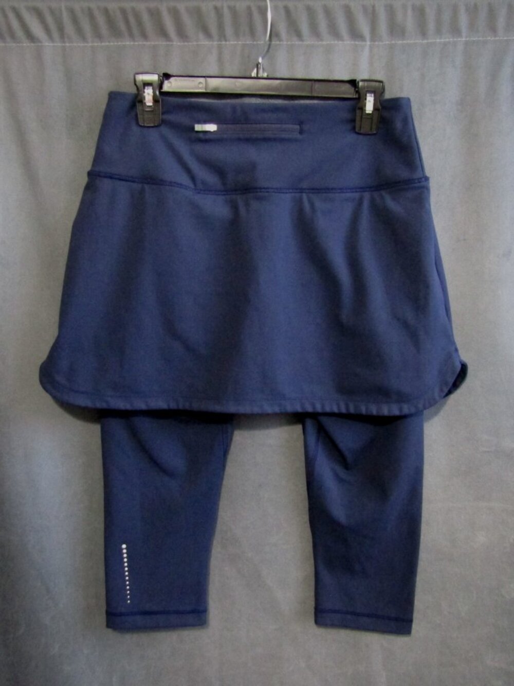 Peter Millar Navy Blue Capri Legging Skort Women's Size M Golf Tennis Pickleball - Picture 5 of 10